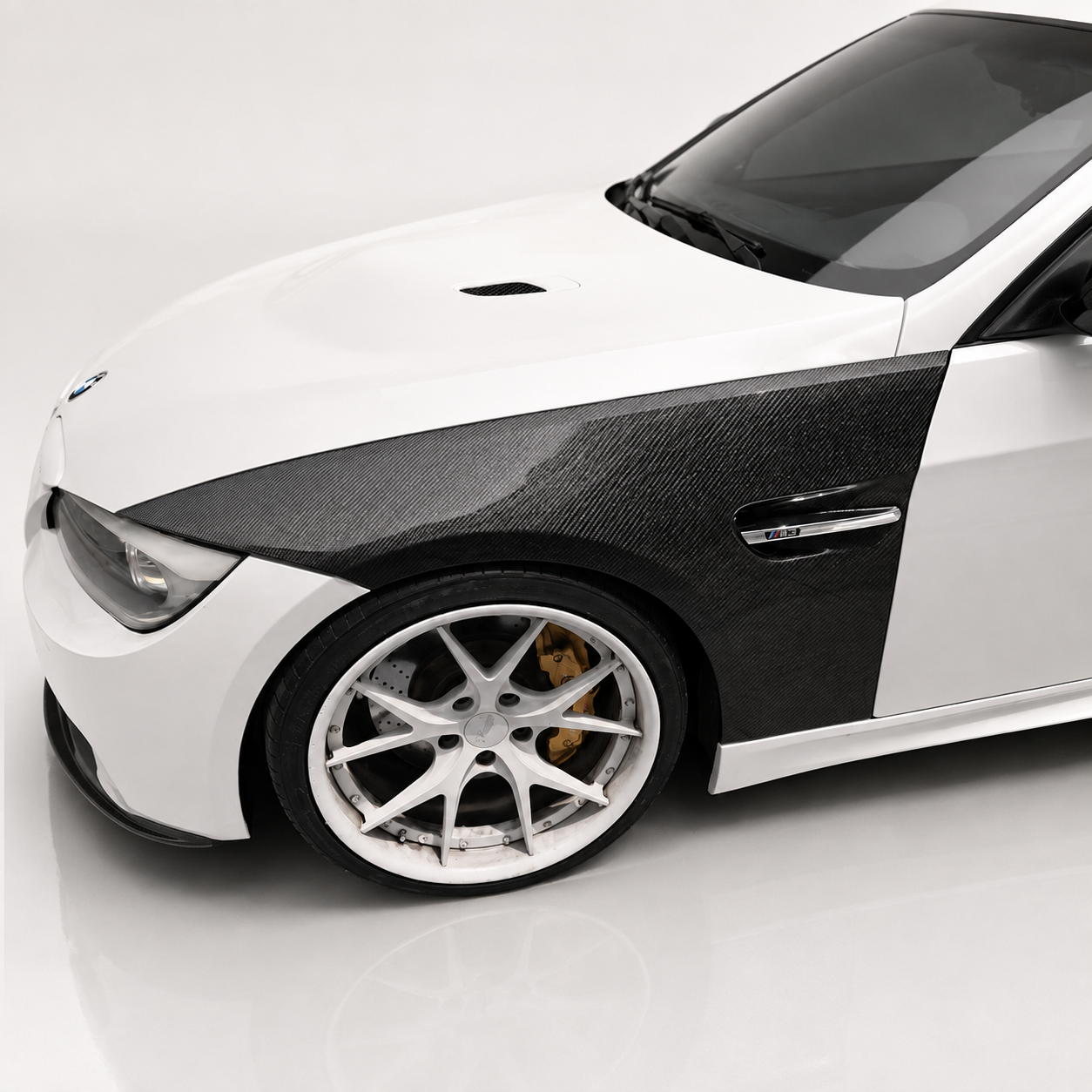 BMW E90 E92 E93 3 Series / M3 OEM Style Dry Carbon Fiber Side Fenders