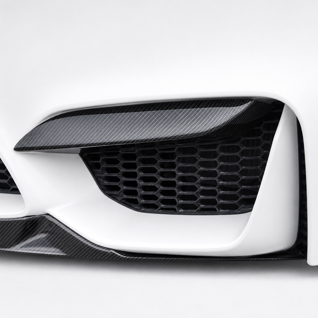 BMW F80 M3 F82 M4 MP Style Dry Carbon Fiber Front Bumper Splitters