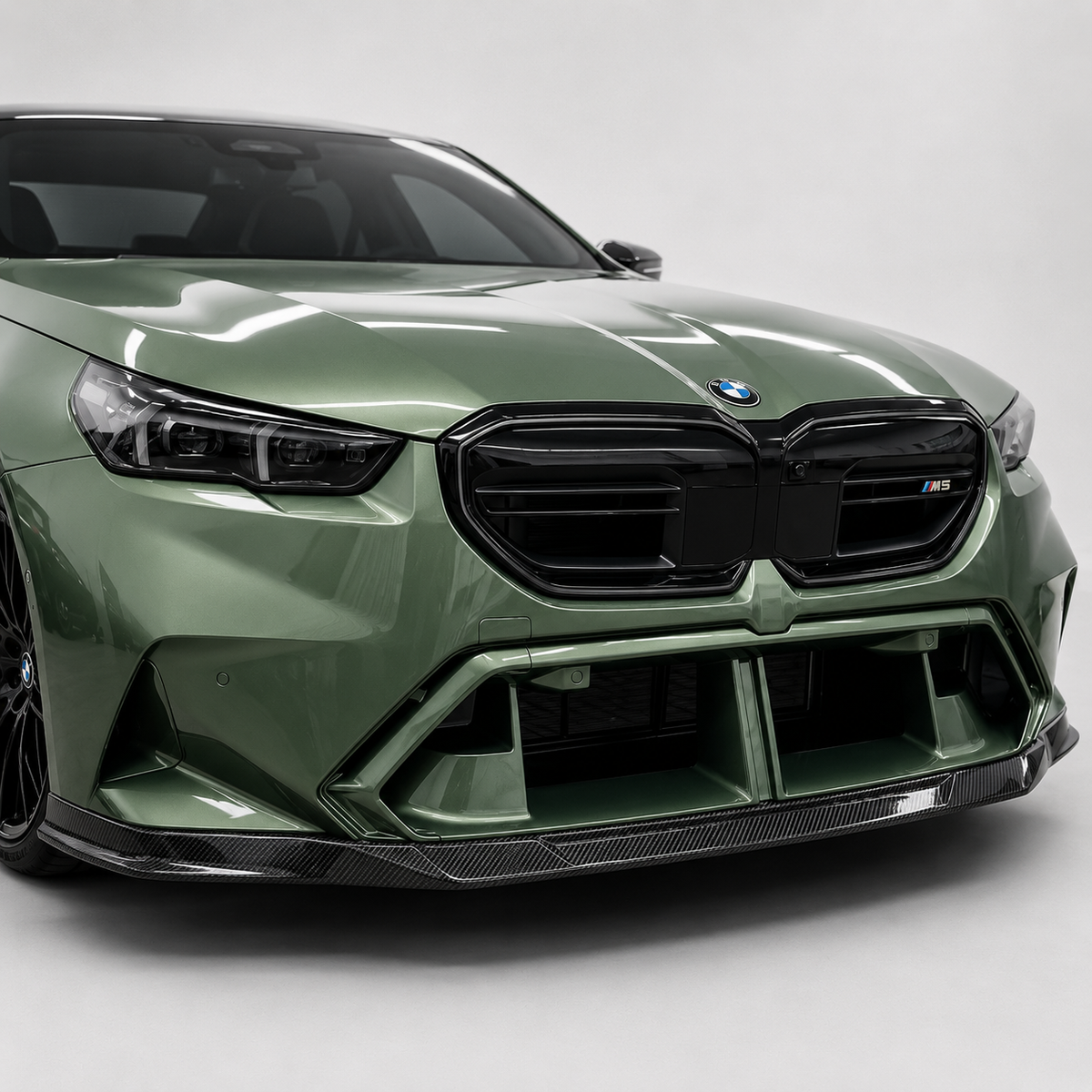 BMW 5 Series G60 / M5 G90 G99 Dry Carbon Fiber Front Bumper Lip