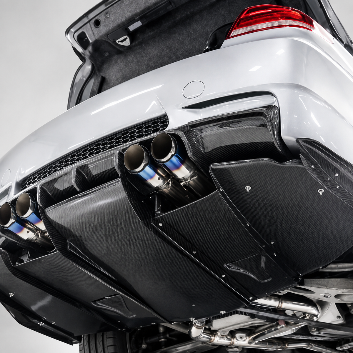 BMW E90 E92 E93 M3 VRS Style Dry Carbon Fiber Rear Diffuser