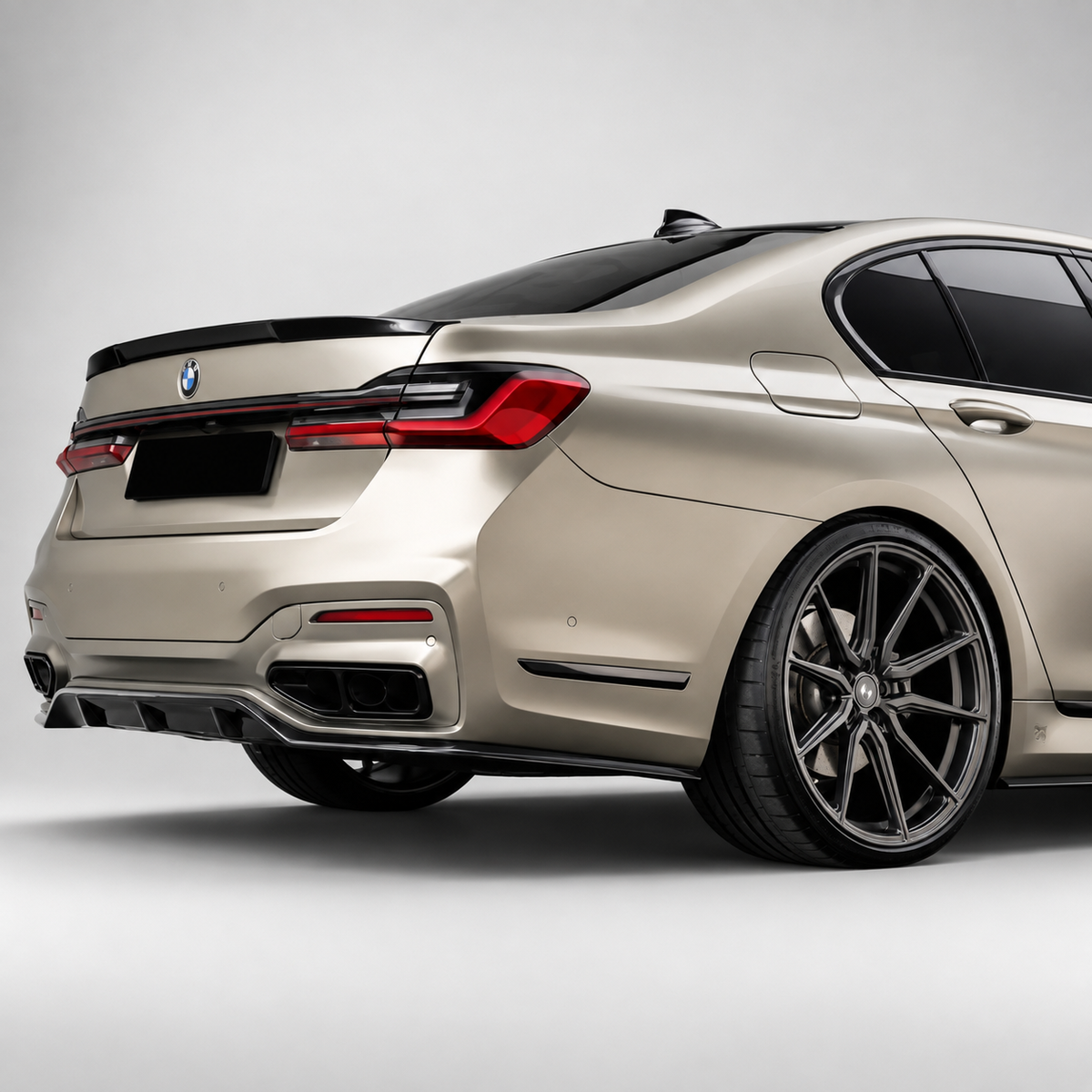 BMW 7 Series G11 / G12 LCI Carbon Fiber Rear Diffuser