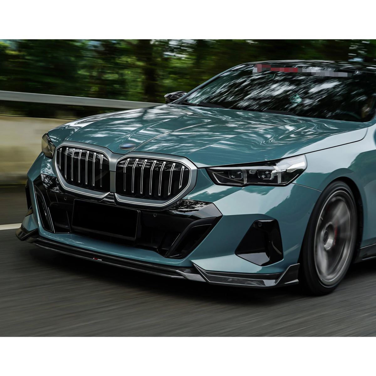 BMW G60 5 Series Dry Carbon Fiber TK Style Front Lip Splitter (2024+)