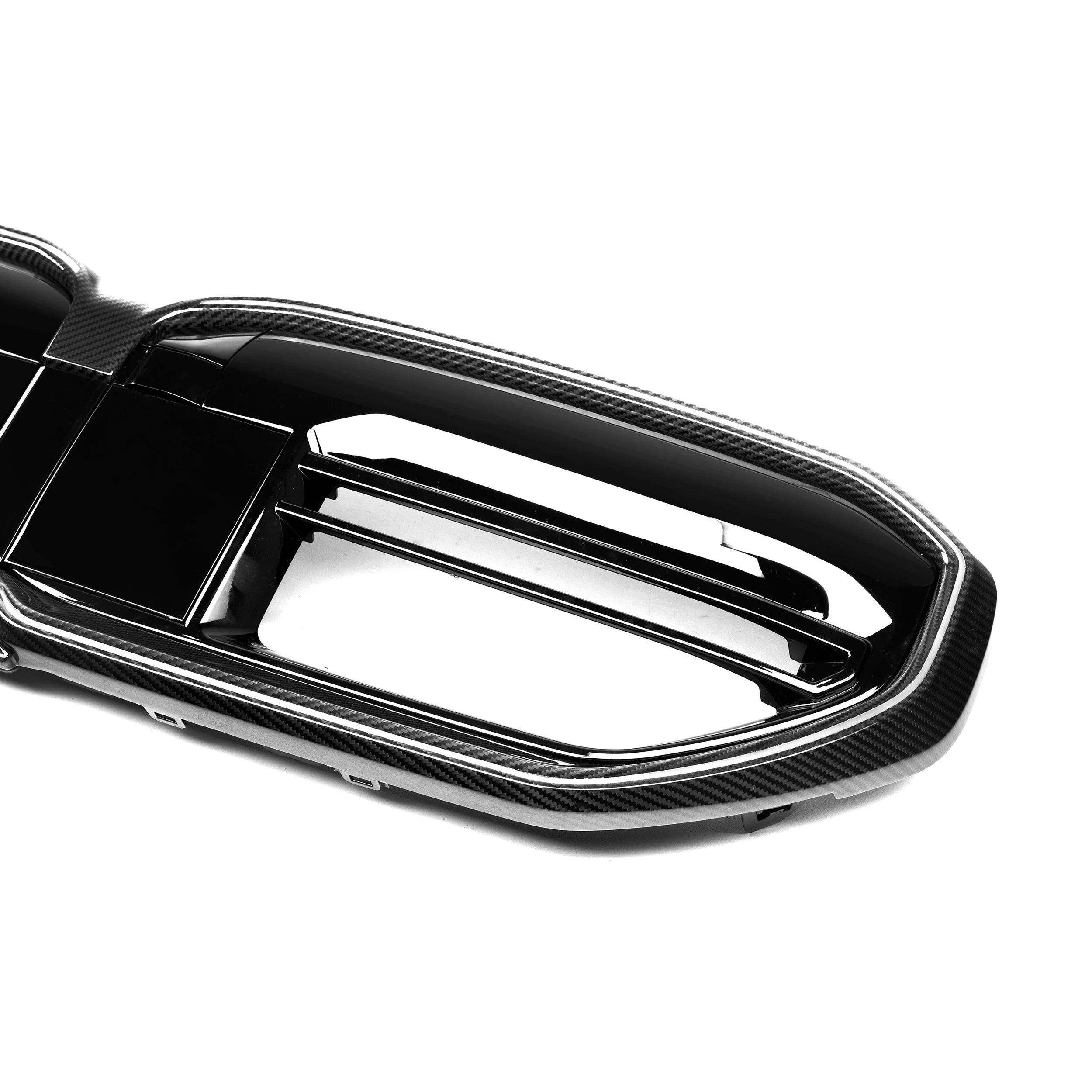 BMW G60 / G61 / G90 / G99 Dry Carbon Fiber M5 Style Kidney Grilles (2025+)