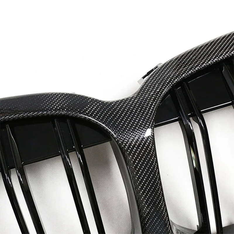 BMW F40 1 Series Dual Slat Dry Carbon Fiber Front Kidney Grille