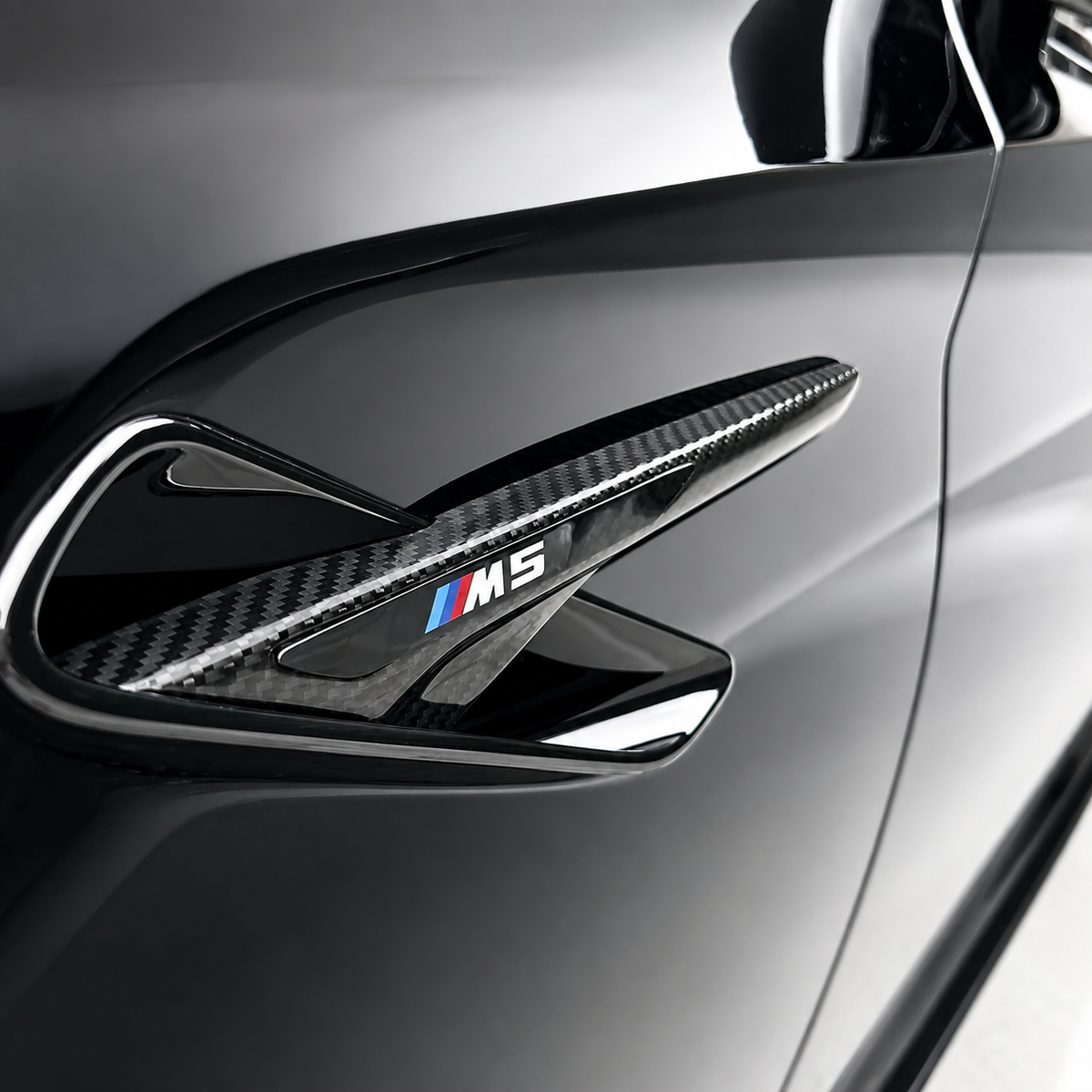 BMW F90 M5 M Style Dry Carbon Fiber Side Fender Trim