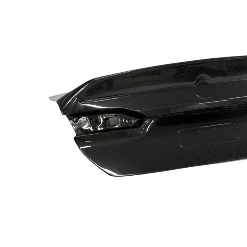 BMW M5 G90 CSL Style Dry Carbon Fiber Trunk